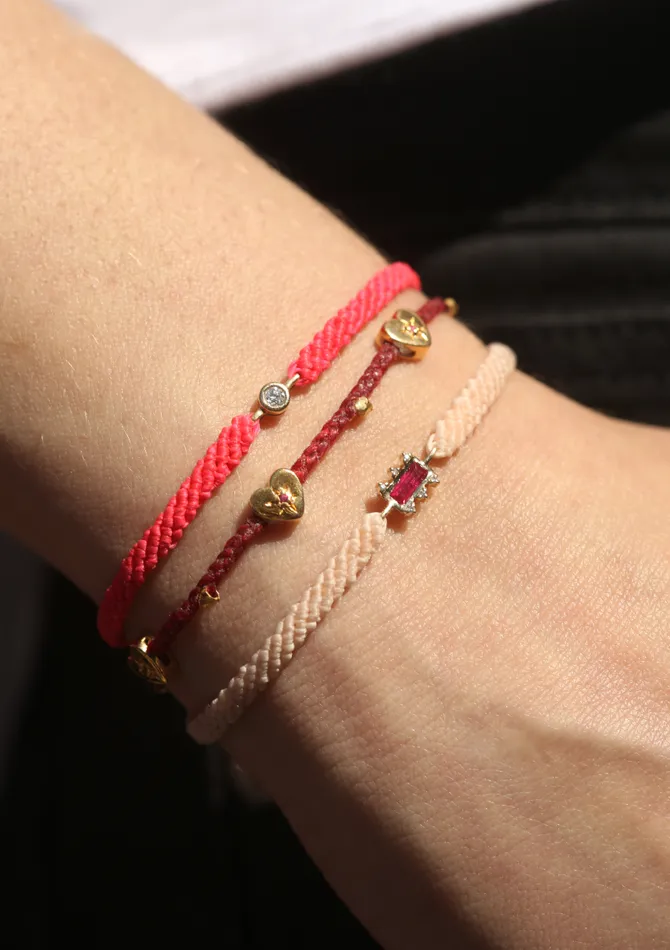 Bracelets Scosha Ruby Mosaic Charm Macrame Bracelet